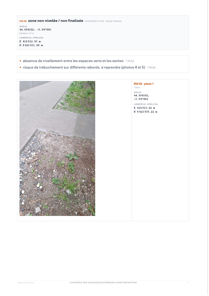 Détail d'un POI dans le rapport : photo géolocalisée d'un trottoir présentant une absence de nivellement entre les espaces verts et les sentes (anomalie identifiée à 17h33), avec indication d'un risque de trébuchement sur différents rebords à reprendre. La photo POI 02 - photo 1 est annotée avec ses coordonnées WGS84 (44.854061, -0.547682) et Lambert-93 (X 419 910,92 m, Y 6 423 505,22 m), capturée à 17h31.